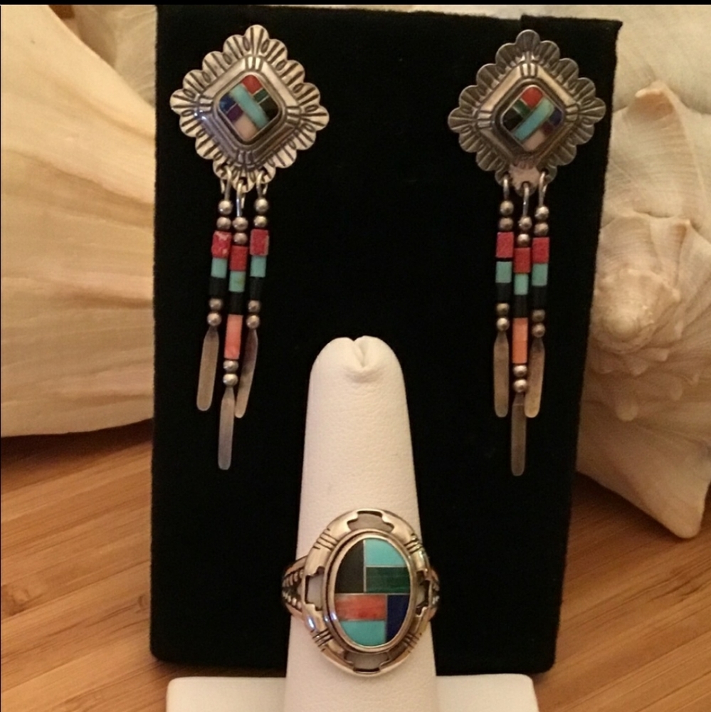 Vintage American Navajo Turquoise Coral Lapis